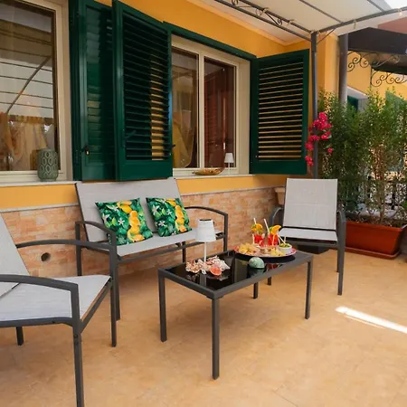 Live Naxos Διαμέρισμα Giardini Naxos